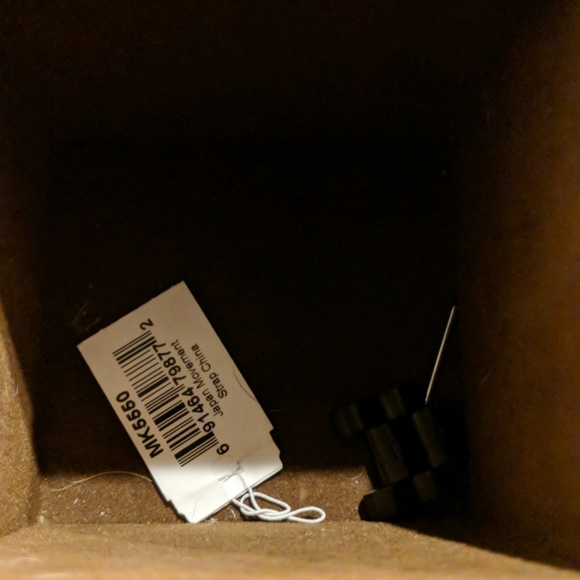 Michael Kors Black Watch - Picture 6 of 7